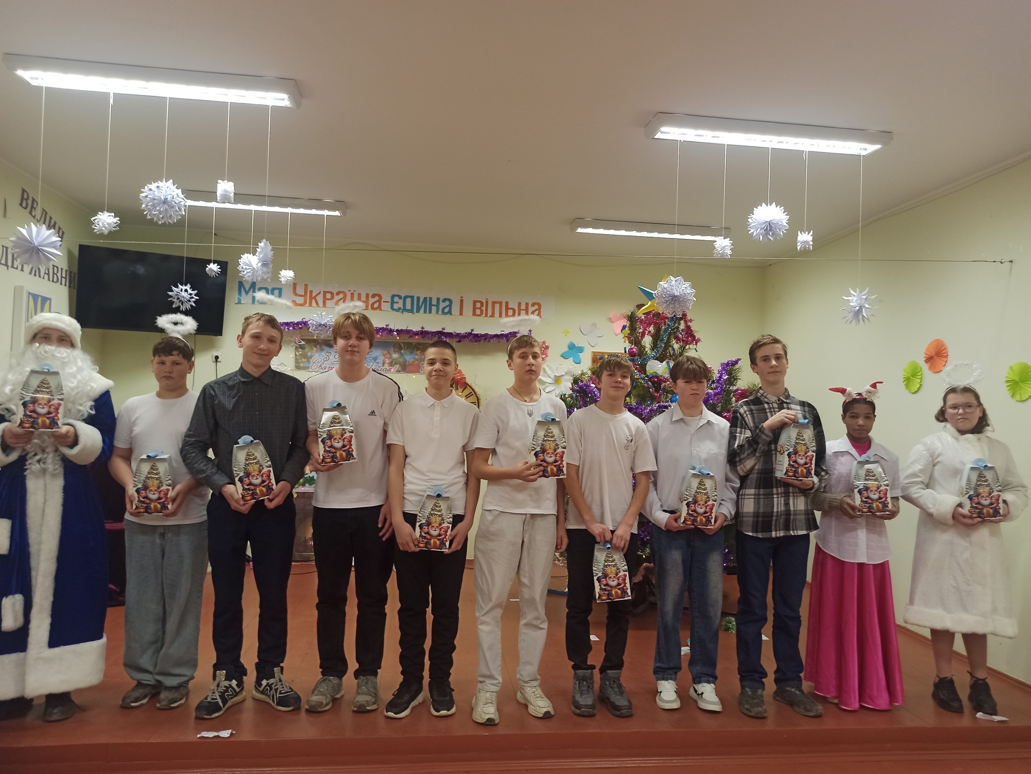 Фото 13 з новини